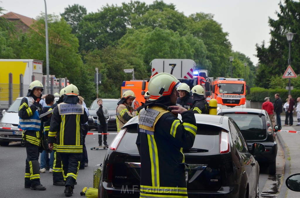 Feuer Koeln Porz Gremberghoven Oberstr P67.JPG - Miklos Laubert